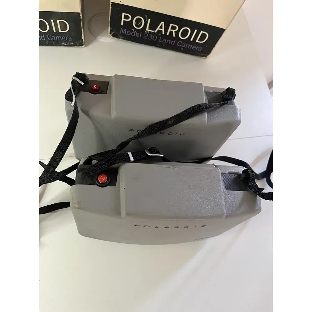 Polaroid automatic 230